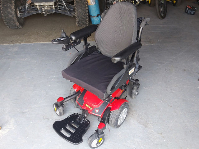 Jazzy 6 Select Power Wheelchair in Health & Special Needs in Sault Ste. Marie - Image 3