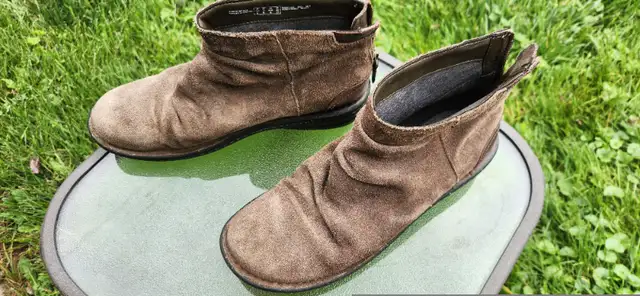 Women's Ankle Boot, s. 9/10 in Women's - Shoes in Kitchener / Waterloo - Image 3