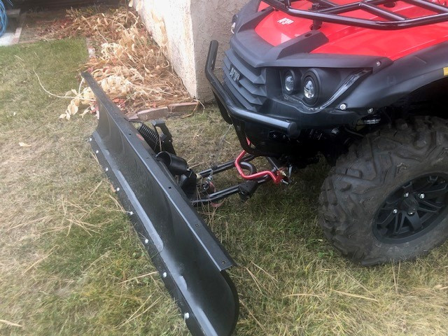 570 Argo Quad with 39 kilometers , snow plow and 2012 Load Trail in ATV Parts, Trailers & Accessories in Kamloops - Image 4