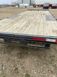 22’ deck over trailer