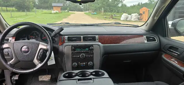 Gmc yukon 2009544786133486807048