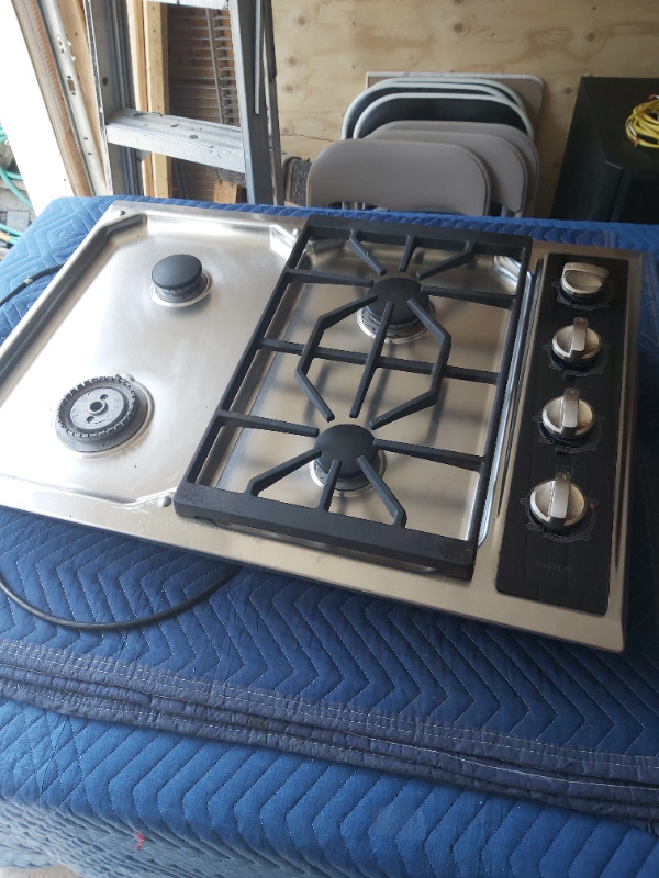 Wolf gas cooktop in Stoves, Ovens & Ranges in City of Toronto