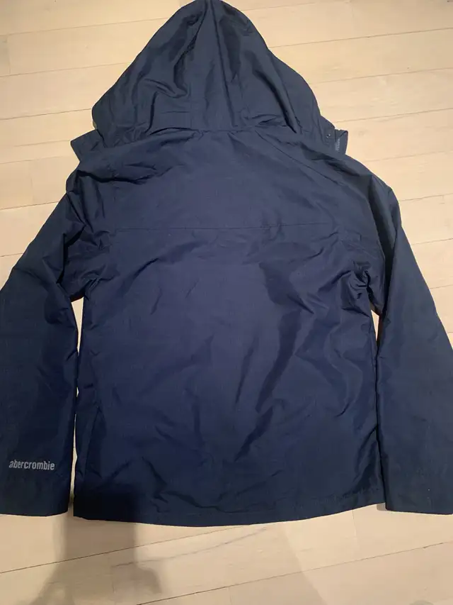 Abercrombie jacket boys in Kids & Youth in Laval / North Shore - Image 2