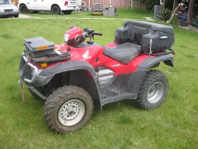 Honda 500 foremen 3200ks electric shift 2500 winch rear box front box heated grips and thum two extr...