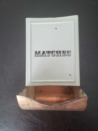 Vintage Boîte de métal pour allumettes de bois