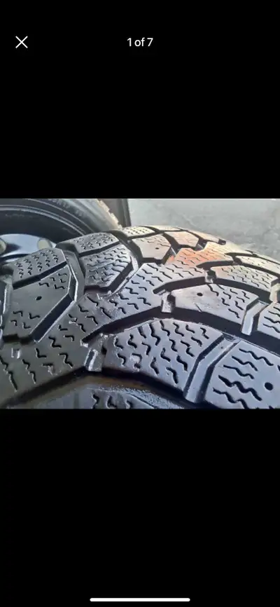 Set of 4 WINTER CLAW tires and rims (215 65 17) pattern (5×114.3) TPMS NISSAN QUASHQAI