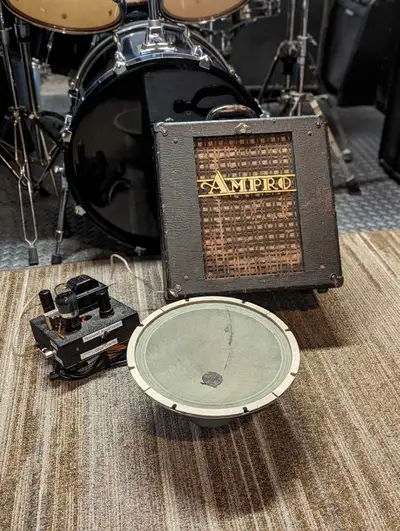 Vintage Rare USA 1940s Ampro Cab+Rockwell Amps ZigZag OctalChamp, View more
