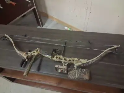 hunting bow, View more