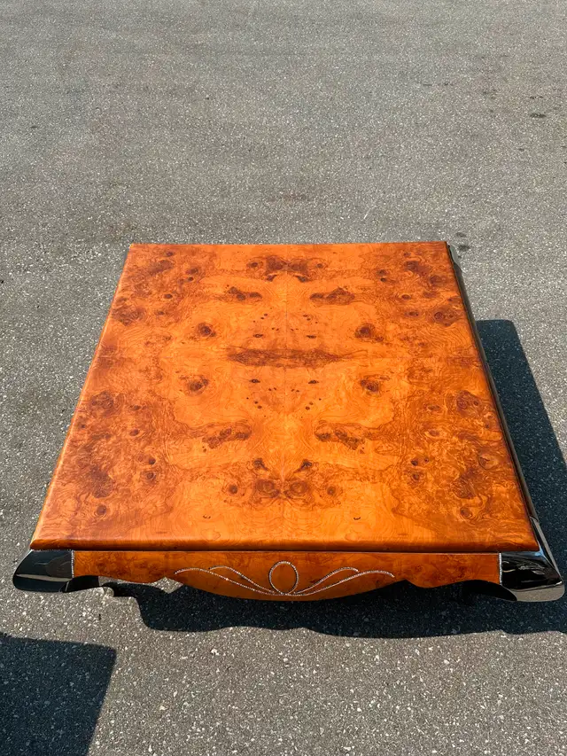 Table in Coffee Tables in City of Toronto - Image 2