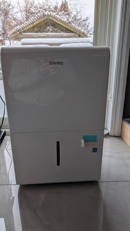 Dehumidifier for sale in Heaters, Humidifiers & Dehumidifiers in Windsor Region