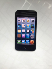 8GB   iPod Touch 4th Generation