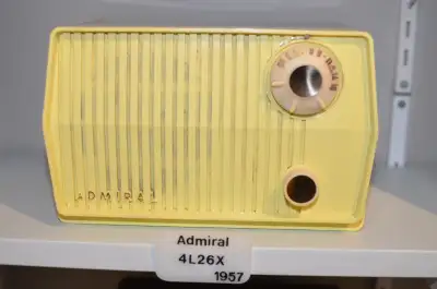 ADMIRAL 4L26X RADIO, View more