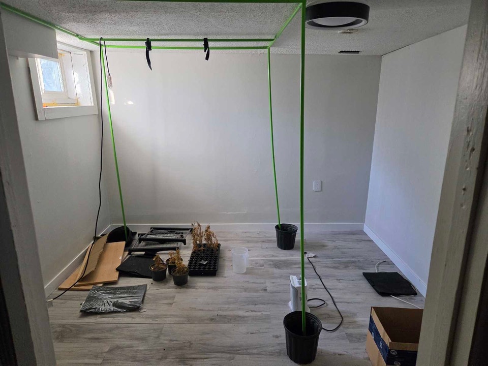 Basement Studio plus Bedroom | Room Rentals & Roommates | Winnipeg ...