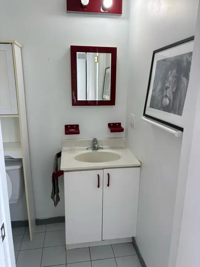 chambre a louer  in Room Rentals & Roommates in La Ronge - Image 6