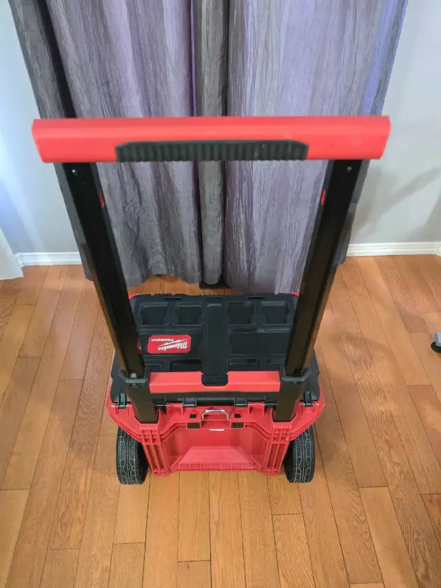 Milwaukee Packout Rolling Tool Box in Tool Storage & Benches in Markham / York Region - Image 5