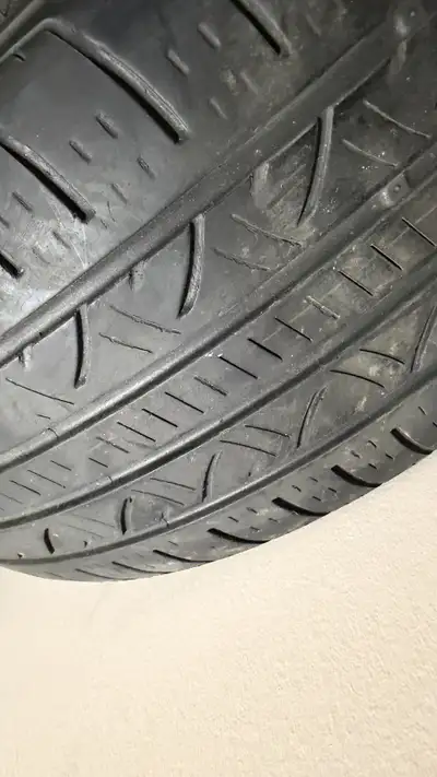 Offering 3 used all-weather tire, size 2215/55R17 93V M+S. Please note that this tire is used and ha...