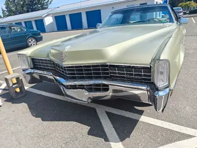 A great stock example of a vintage Cadillac Eldorado. 86,600 original MILES 472 (7.7L) V8 high compr...