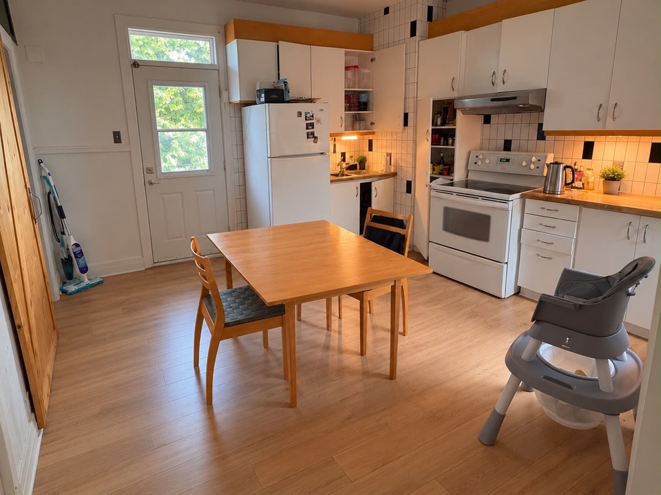 2 beds 1 bath apartament 4