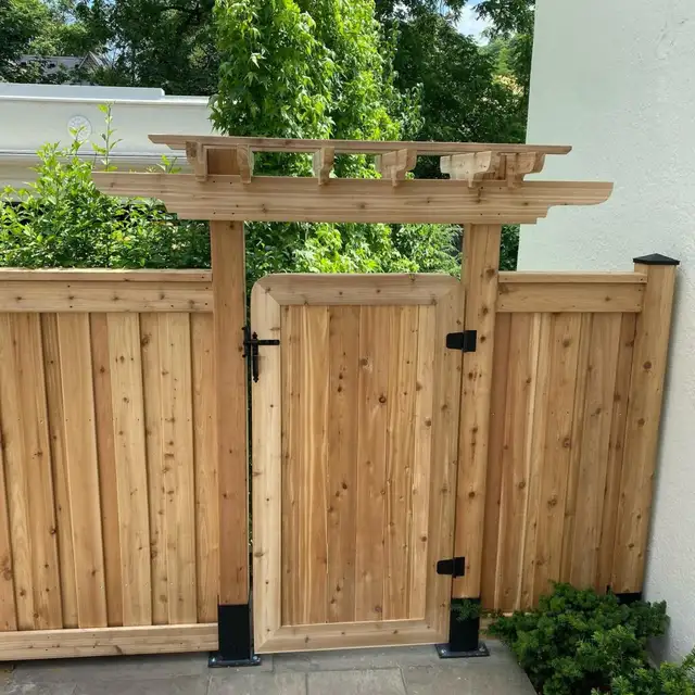 Edmonton Fence Repair and Build in Fence, Deck, Railing & Siding in Edmonton - Image 5