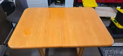 Table à diner BOIS FRANC - Diner table WOOD, View more
