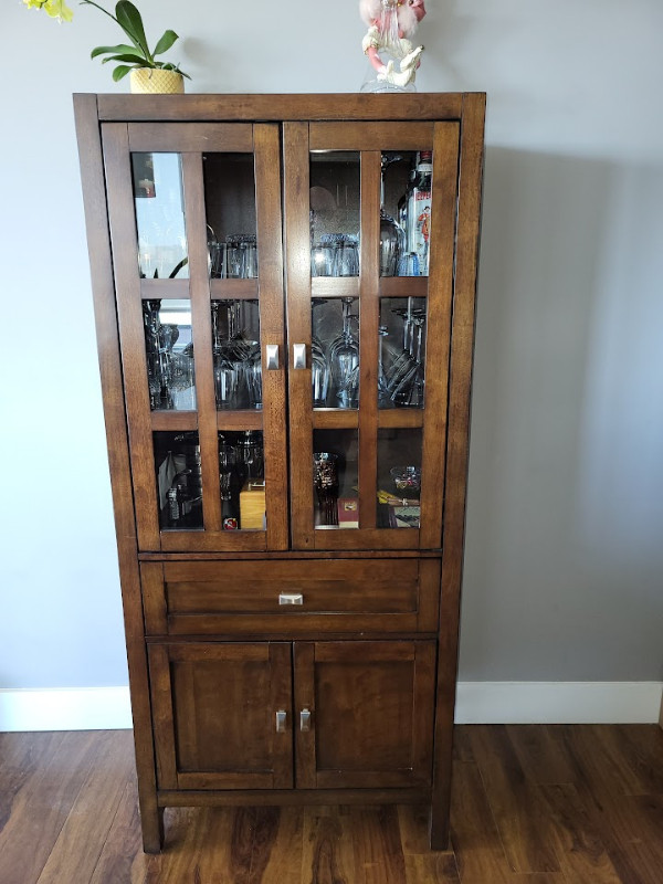 Whalen for Sale 250. Bookcases & Shelving Units City of