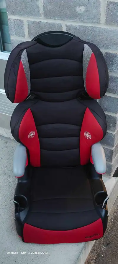 Booster seat (detachable), View more