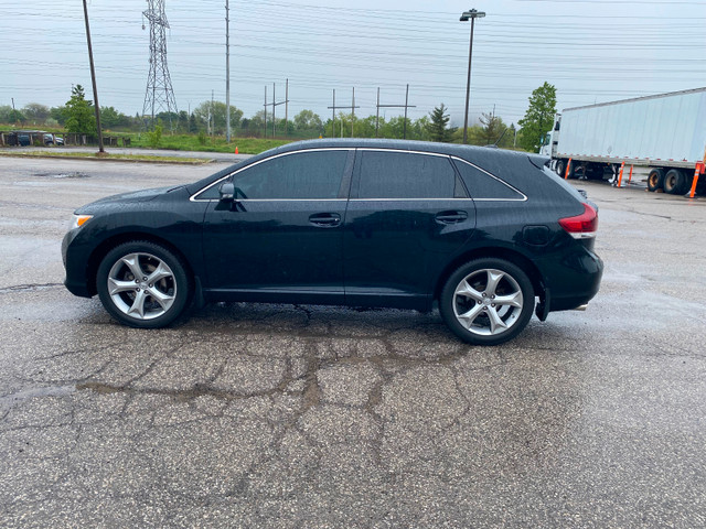 2014 Toyota Venza XLE Top of the line Very clean in Cars & Trucks in Mississauga / Peel Region - Image 3