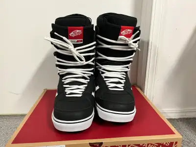Vans Invado OG Snowboard Boots (Black/White) size 9.5, View more