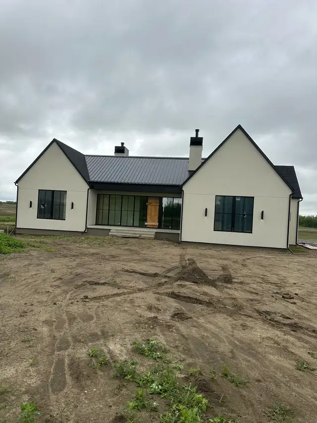 stucco/stone/parging 530755406308976644