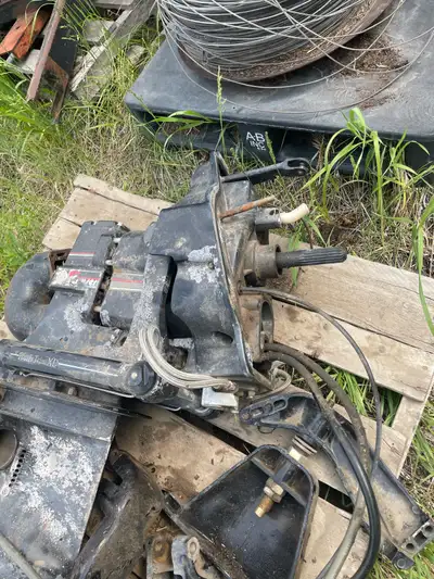 Leg for a 3 litre Merc cruiser Phone 306-441-1538