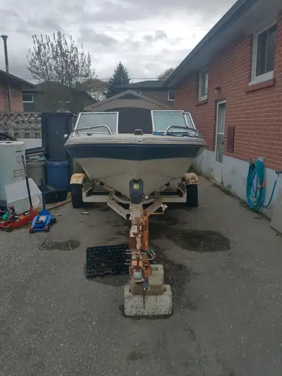 Project job needs new interior starter and bellows bow cover and Bimini top boat and trailer must go...