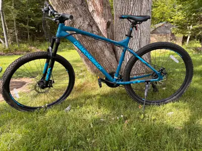 27.5 Diamondback Ridgeback Bike, View more