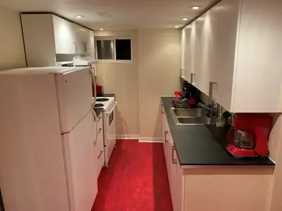 Two bedroom apartment in Old Ottawa South, parking, inclusive.