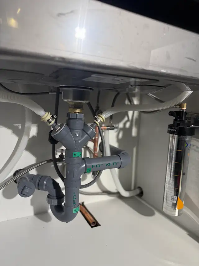 Plumber Licensed 463244831564113923