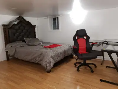 MÉTRO VERDUN, COLOC - LARGES CHAMBRES PRIVÉES, TOUT ÉQUIPÉ, WIFI, ÉLECTRICITÉ, etc. DISPONIBLE MAINT...