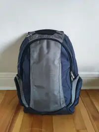 Sac à dos avec étui ordinateur Dell Laptop backpack with pouch