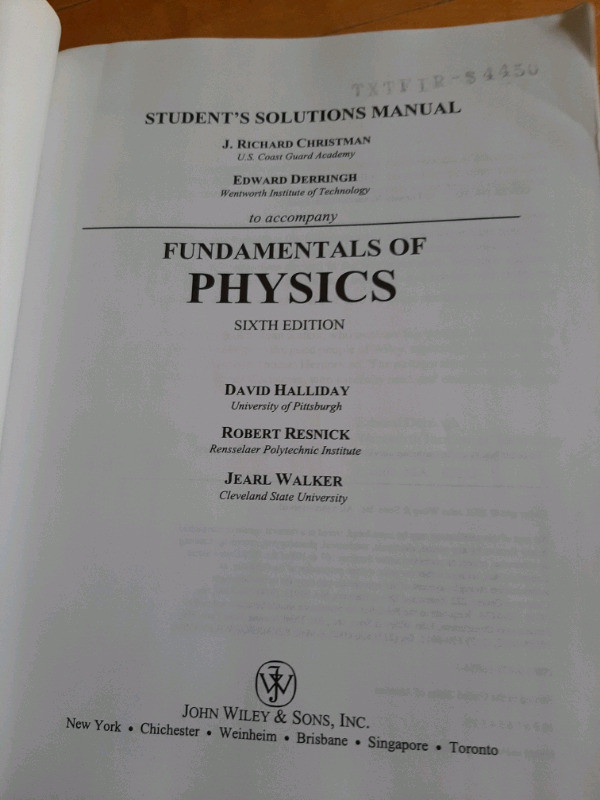 Students solution manual physics in Textbooks in Dartmouth - Image 2