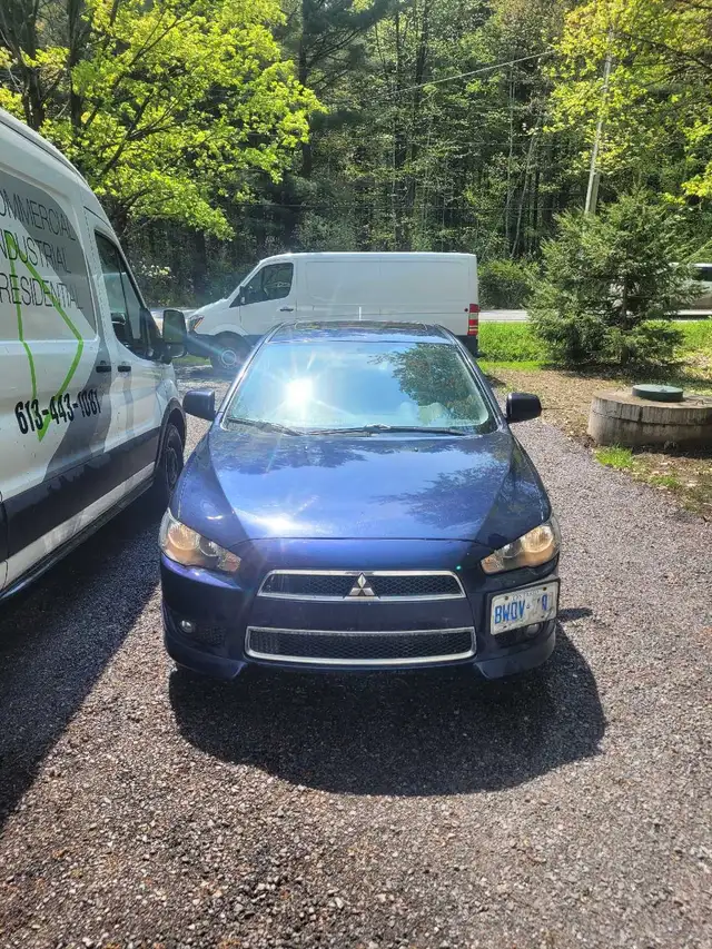 Mitsubishi lancer 2013482652759544965122