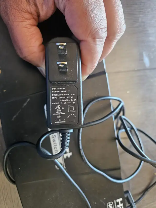 4-Port KVM Switch 4K 60Hz – Perfect for Home Office & Multi-PC S in Cables & Connectors in Mississauga / Peel Region - Image 4
