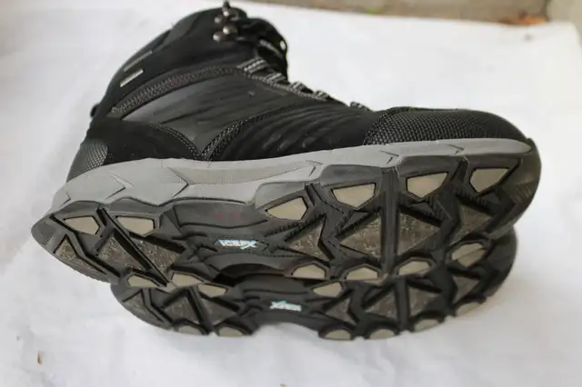 Men’s BOOTS HIKING WIND RIVER size US 12 men’s waterproof Hyper in Men's Shoes in City of Toronto - Image 6