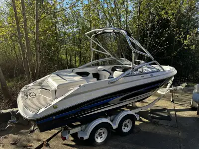 Hi, I am selling my 2009 Regal 2000 ski boat. I am the 3rd owner of the boat and I purchased the boa...
