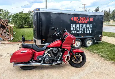 Beautiful 2011 Kawasaki Vulcan vaquero. High end Extra's, meticulously maintained...83000 kilometers...