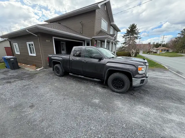 GMC Sierra 2015457910318804520963