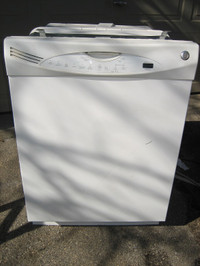 GE dishwasher, good working condition, delivery available, fee e