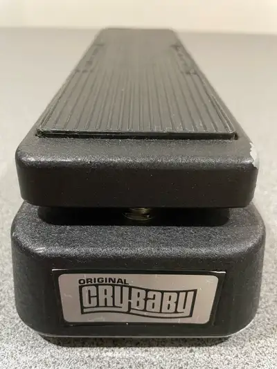 1994 Dunlop Crybaby Wah-Wah pedal. Tested and working properly. Brand new rubber feet from Dunlop. C...