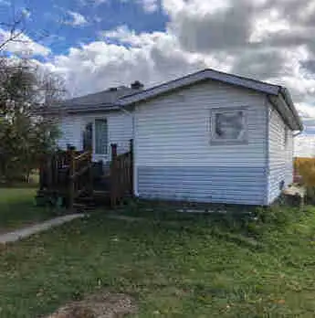 Acreage Home to Be Moved – Approx. 700 sq. ft. – $10,000