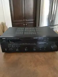 Cinéma maison (Ampli seulement) Yamaha 5.1   R-V501