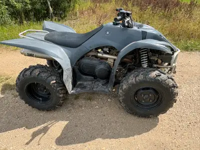 2006 Yamaha Wolverine 450cc Low kilometers 1941 Good Tires HMF Pipe Winch Purchased a pair quads a f...