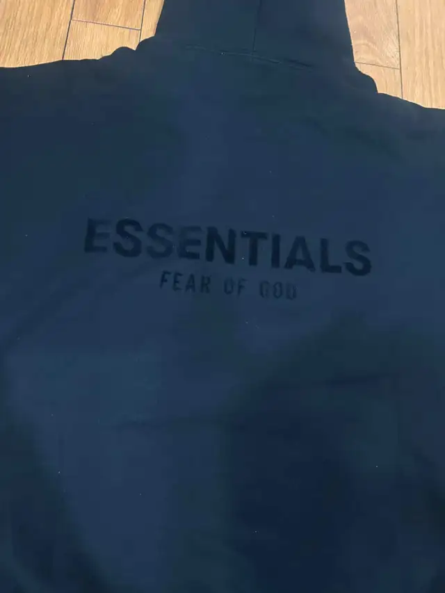 Essentials hoodie in Men's in City of Toronto - Image 3