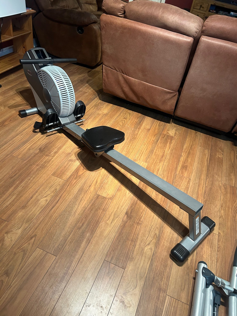 Rowing machine Exercise Equipment St. Catharines Kijiji